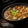 Hovězí vývar s masem a zeleninou - 1 porce (330 g)